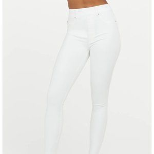 Spanx - Signature Cropped Jeans - White - 32R
